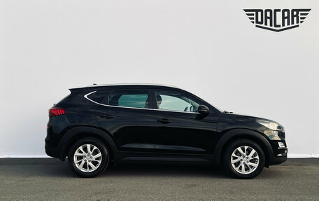 Hyundai Tucson III, 2020 год, 2 390 000 рублей, 3 фотография