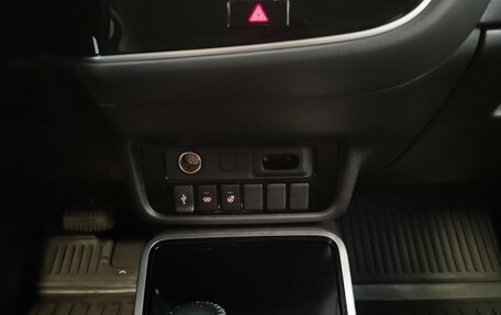 Mitsubishi Outlander III рестайлинг 3, 2021 год, 2 473 000 рублей, 12 фотография