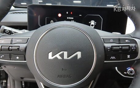 KIA K5, 2025 год, 3 100 000 рублей, 13 фотография