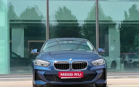 BMW 1 серия, 2021 год, 1 240 000 рублей, 2 фотография