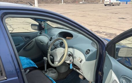 Toyota Vitz, 1999 год, 360 000 рублей, 7 фотография