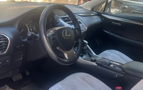 Lexus NX I, 2014 год, 2 300 000 рублей, 3 фотография