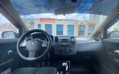 Nissan Tiida, 2010 год, 670 000 рублей, 2 фотография