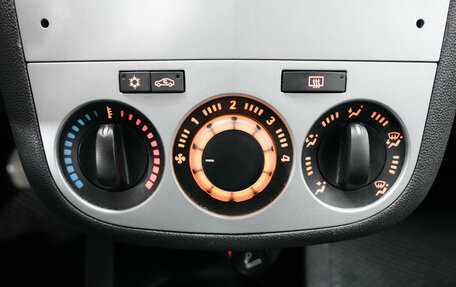 Opel Corsa D, 2011 год, 546 000 рублей, 18 фотография