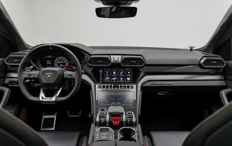 Lamborghini Urus I, 2021 год, 22 490 000 рублей, 14 фотография