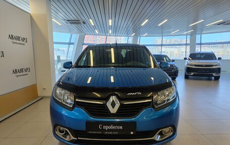 Renault Logan II, 2018 год, 640 000 рублей, 3 фотография