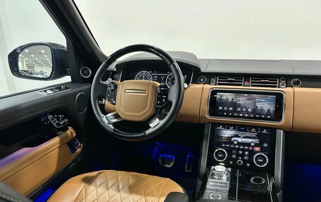 Land Rover Range Rover IV рестайлинг, 2018 год, 8 800 000 рублей, 8 фотография