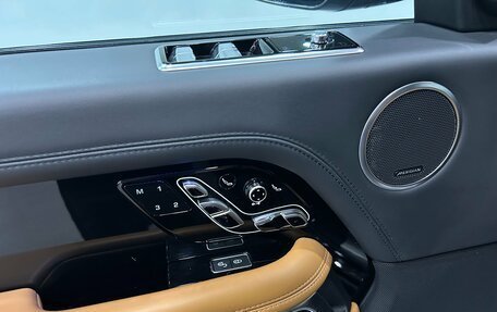 Land Rover Range Rover IV рестайлинг, 2018 год, 8 800 000 рублей, 26 фотография