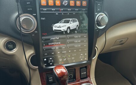 Toyota Highlander III, 2012 год, 2 350 000 рублей, 14 фотография