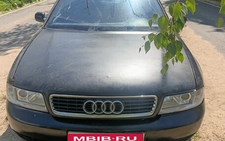 Audi A4, 1995 год, 120 000 рублей, 1 фотография
