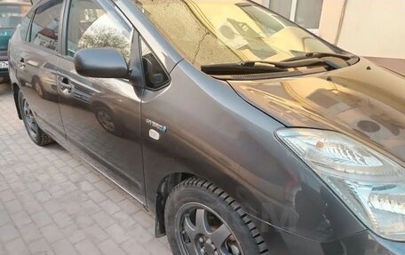 Toyota Prius, 2007 год, 850 000 рублей, 8 фотография