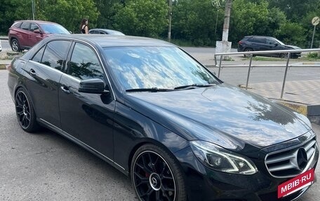 Mercedes-Benz E-Класс, 2014 год, 2 650 000 рублей, 3 фотография