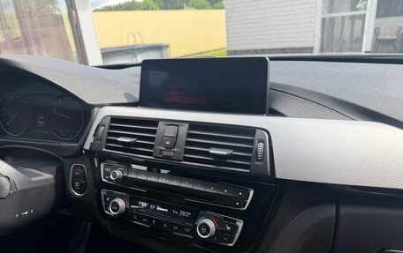 BMW 3 серия, 2018 год, 2 450 000 рублей, 22 фотография