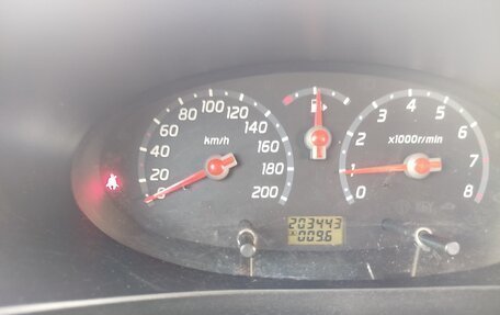Nissan Micra III, 2004 год, 450 000 рублей, 13 фотография