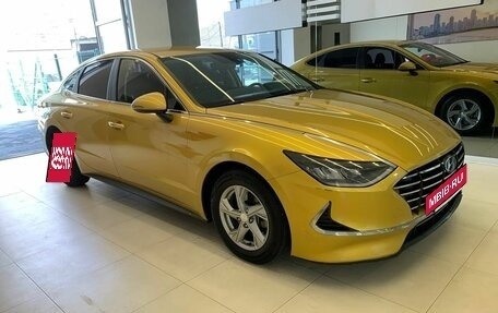 Hyundai Sonata VIII, 2019 год, 2 100 000 рублей, 3 фотография