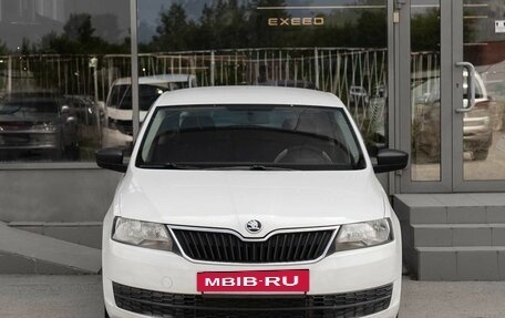 Skoda Rapid I, 2017 год, 700 000 рублей, 2 фотография