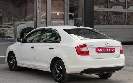 Skoda Rapid I, 2017 год, 700 000 рублей, 7 фотография