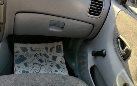Hyundai Accent II, 2004 год, 230 000 рублей, 15 фотография