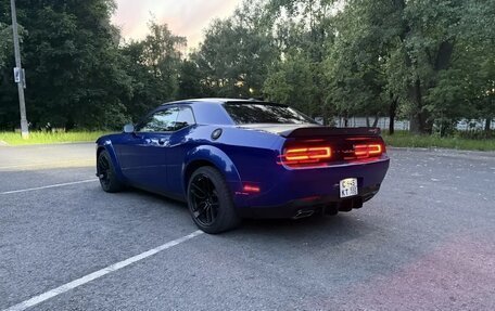Dodge Challenger III рестайлинг 2, 2019 год, 4 100 000 рублей, 9 фотография