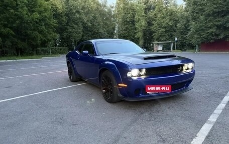 Dodge Challenger III рестайлинг 2, 2019 год, 4 100 000 рублей, 11 фотография