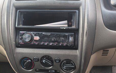 Mazda Familia, 2001 год, 225 000 рублей, 18 фотография