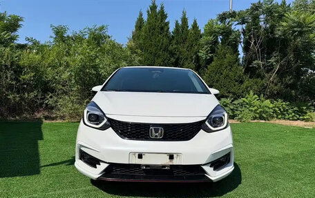 Honda Fit, 2023 год, 950 000 рублей, 2 фотография