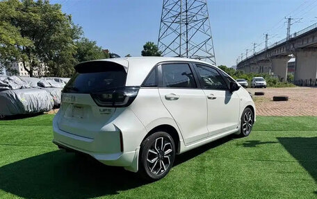 Honda Fit, 2023 год, 950 000 рублей, 4 фотография