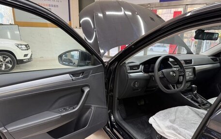 Skoda Superb III рестайлинг, 2025 год, 2 715 000 рублей, 11 фотография