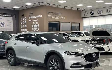 Mazda CX-4, 2023 год, 1 790 123 рублей, 4 фотография