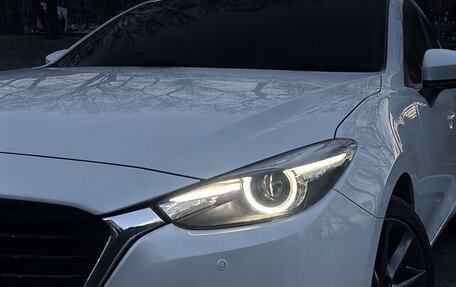 Mazda Axela, 2017 год, 1 150 000 рублей, 2 фотография