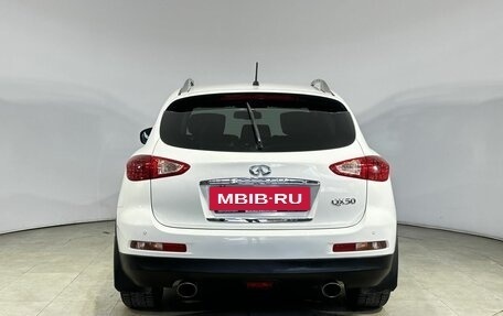 Infiniti QX50 I рестайлинг, 2014 год, 1 560 000 рублей, 8 фотография