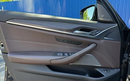 BMW 5 серия, 2021 год, 4 990 000 рублей, 20 фотография