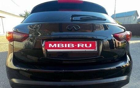 Infiniti FX II, 2013 год, 1 750 000 рублей, 25 фотография