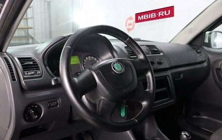 Skoda Fabia II, 2011 год, 600 000 рублей, 8 фотография