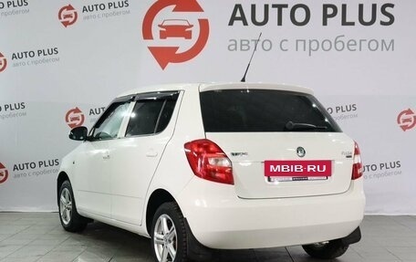 Skoda Fabia II, 2011 год, 600 000 рублей, 3 фотография