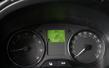 Skoda Fabia II, 2011 год, 600 000 рублей, 17 фотография