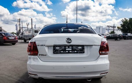 Volkswagen Polo VI (EU Market), 2016 год, 1 200 000 рублей, 7 фотография