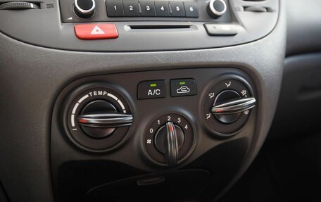 KIA Rio II, 2009 год, 460 000 рублей, 14 фотография