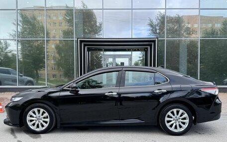 Toyota Camry, 2021 год, 2 599 000 рублей, 4 фотография