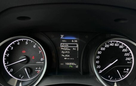 Toyota Camry, 2021 год, 2 599 000 рублей, 17 фотография