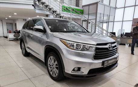 Toyota Highlander III, 2014 год, 2 750 000 рублей, 7 фотография
