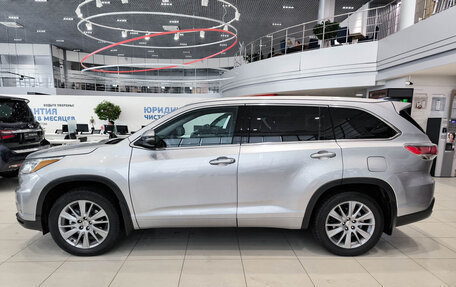 Toyota Highlander III, 2014 год, 2 750 000 рублей, 12 фотография