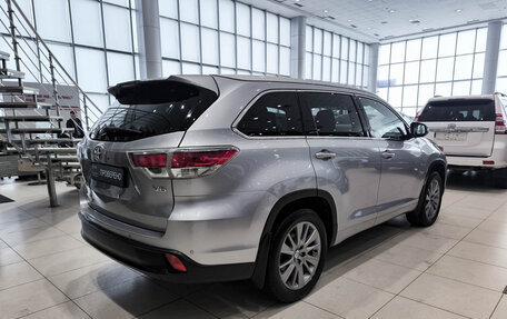 Toyota Highlander III, 2014 год, 2 750 000 рублей, 9 фотография