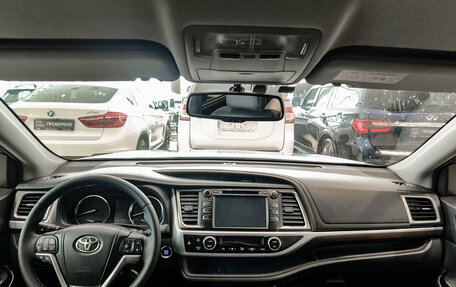 Toyota Highlander III, 2014 год, 2 750 000 рублей, 18 фотография