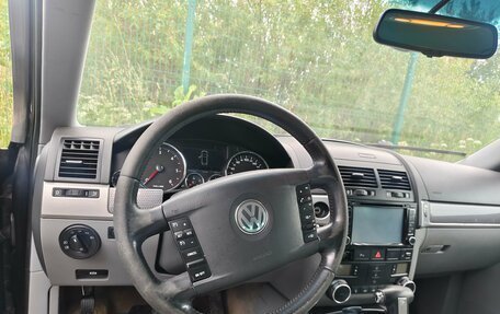 Volkswagen Touareg III, 2007 год, 899 000 рублей, 7 фотография