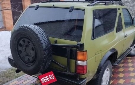 Nissan Terrano II рестайлинг, 1988 год, 500 000 рублей, 3 фотография