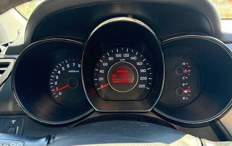 KIA Rio III рестайлинг, 2011 год, 830 000 рублей, 12 фотография