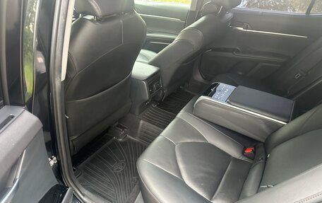 Toyota Camry, 2018 год, 2 450 000 рублей, 7 фотография