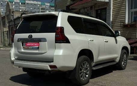 Toyota Land Cruiser Prado 150 рестайлинг 2, 2018 год, 4 900 000 рублей, 3 фотография