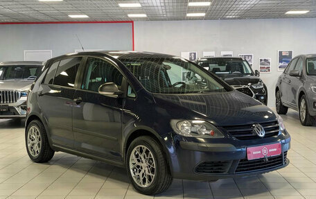 Volkswagen Golf Plus I, 2008 год, 599 000 рублей, 2 фотография
